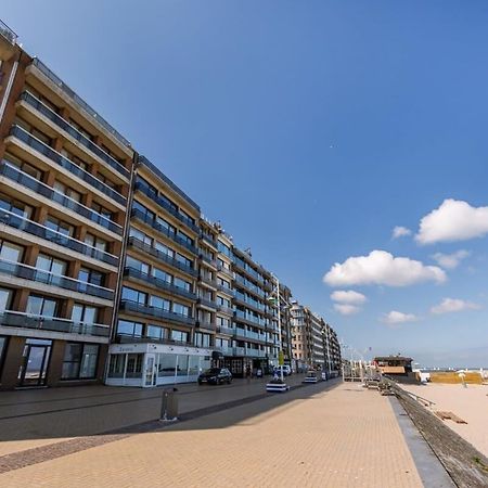 Huswell - Beachfront Apartment In Zeebrugge エクステリア 写真
