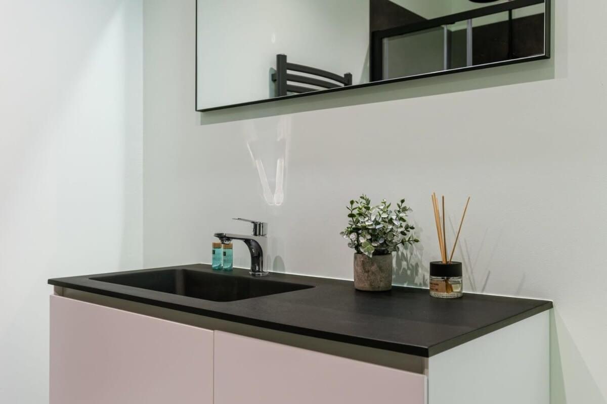 Huswell - Beachfront Apartment In Zeebrugge エクステリア 写真