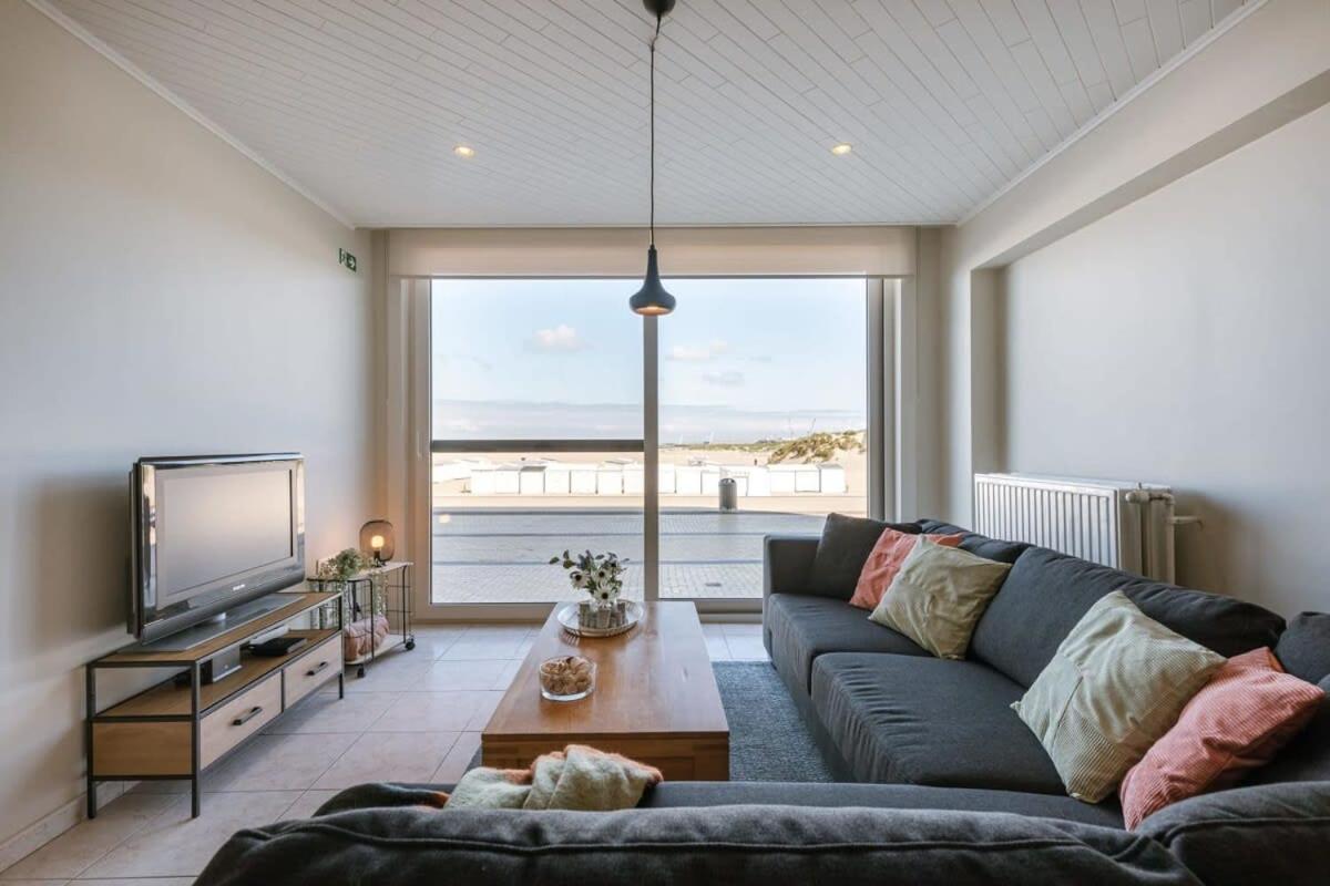 Huswell - Beachfront Apartment In Zeebrugge エクステリア 写真